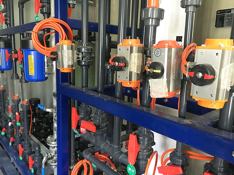 污水處理設(shè)備