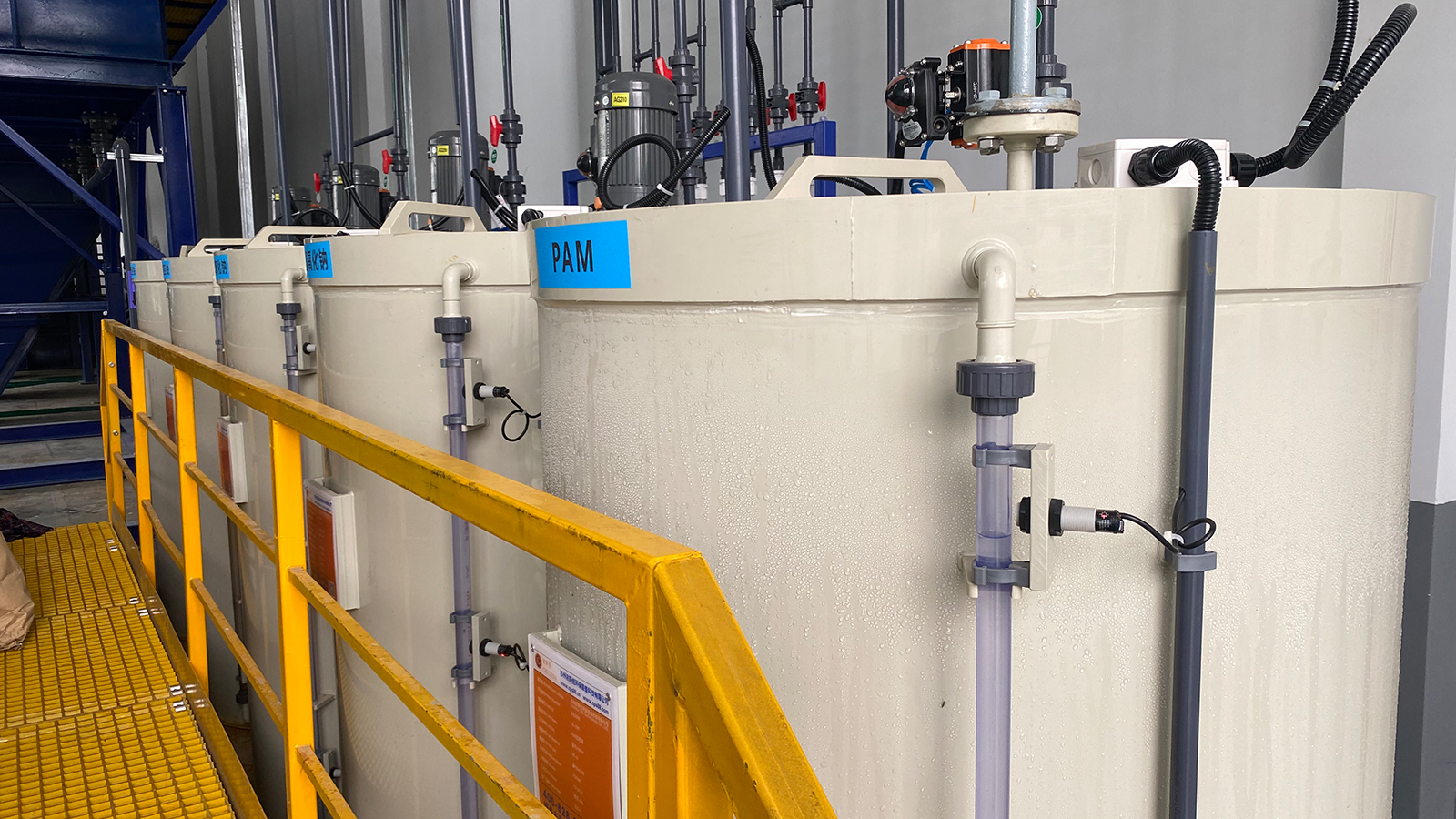 醫院廢水處理設備是否需要專業人員維護